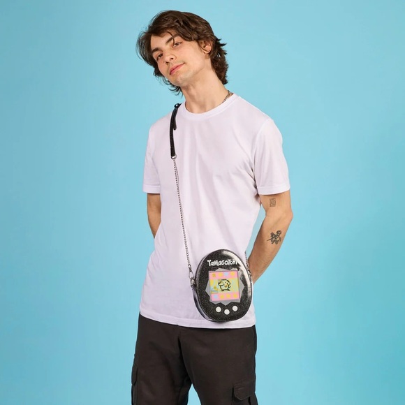 NEW✨ Tamagotchi Black Glitter Crossbody Purse Novelty Bag Lenticular Cakeworthy - Picture 2 of 5